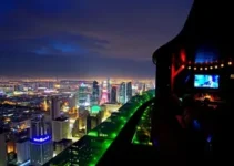 sábados no 300 Sky Bar