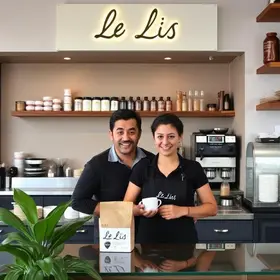 café da Isabela Akkari