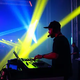 TIM leva DJs ao palco principal do Coala Festival
